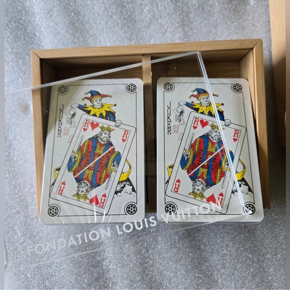 ⭐️SALE⭐️Louie Vuitton Playing Cards Set of 2 decks. Highly Collectible NRFB - Picture 2 of 11